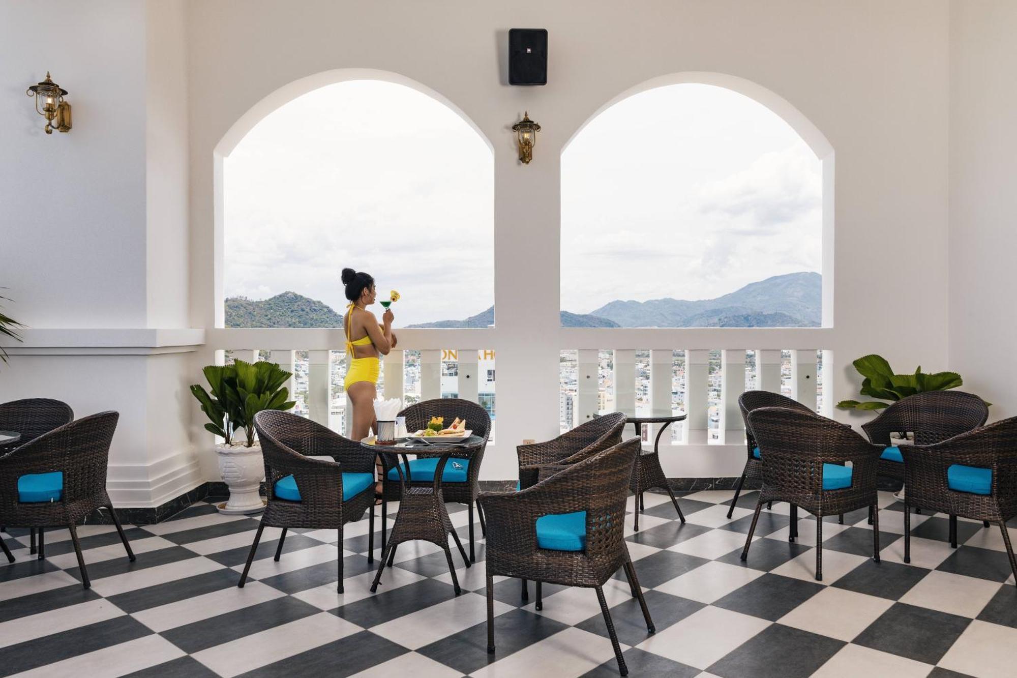 Daphovina Hotel ญาจาง ภายนอก รูปภาพ
